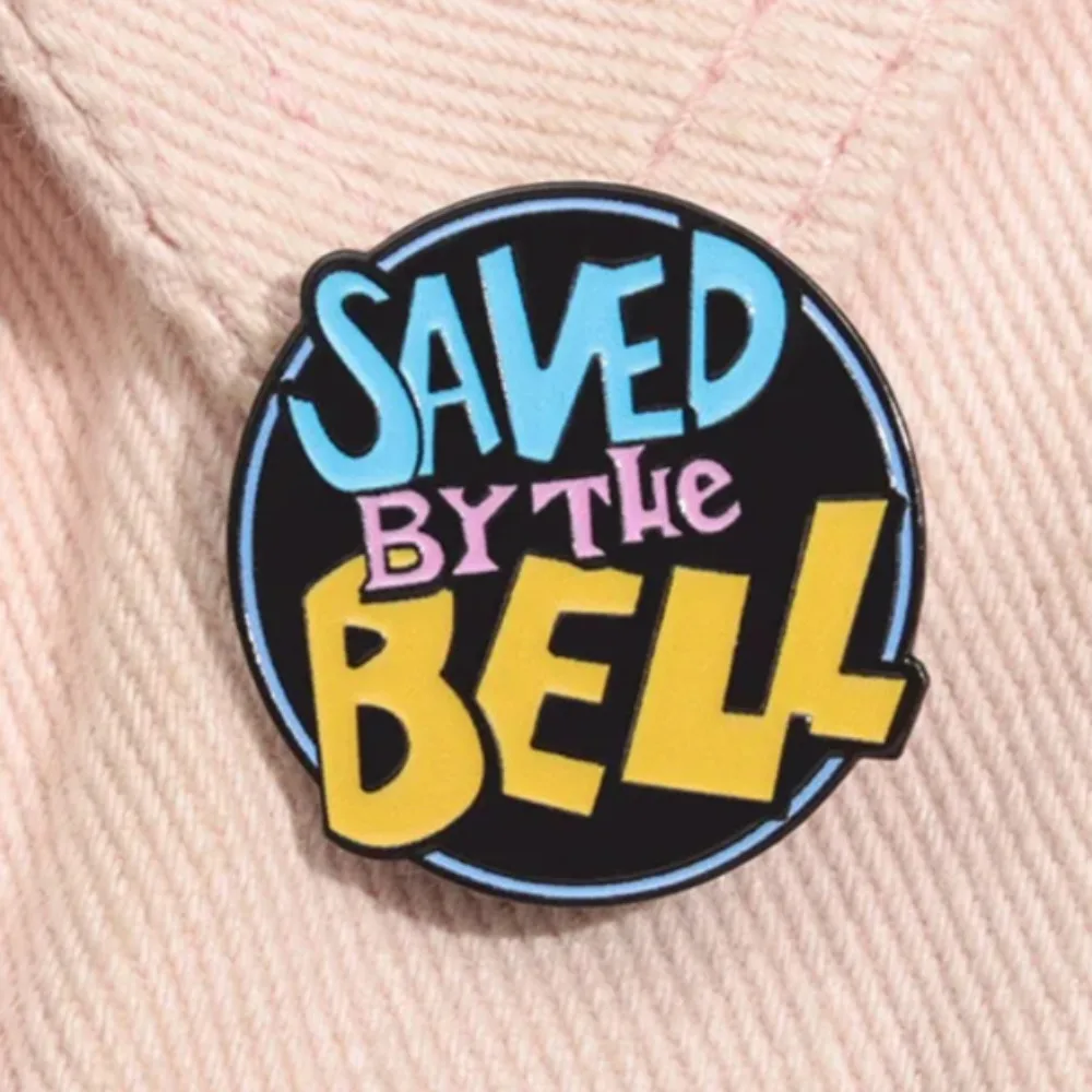 Saved By The Bell Logo Hard Enamel Pin American Television Sitcom Badge 80s Jewelry Gift Clothes Backpacks Accessories Wholesale