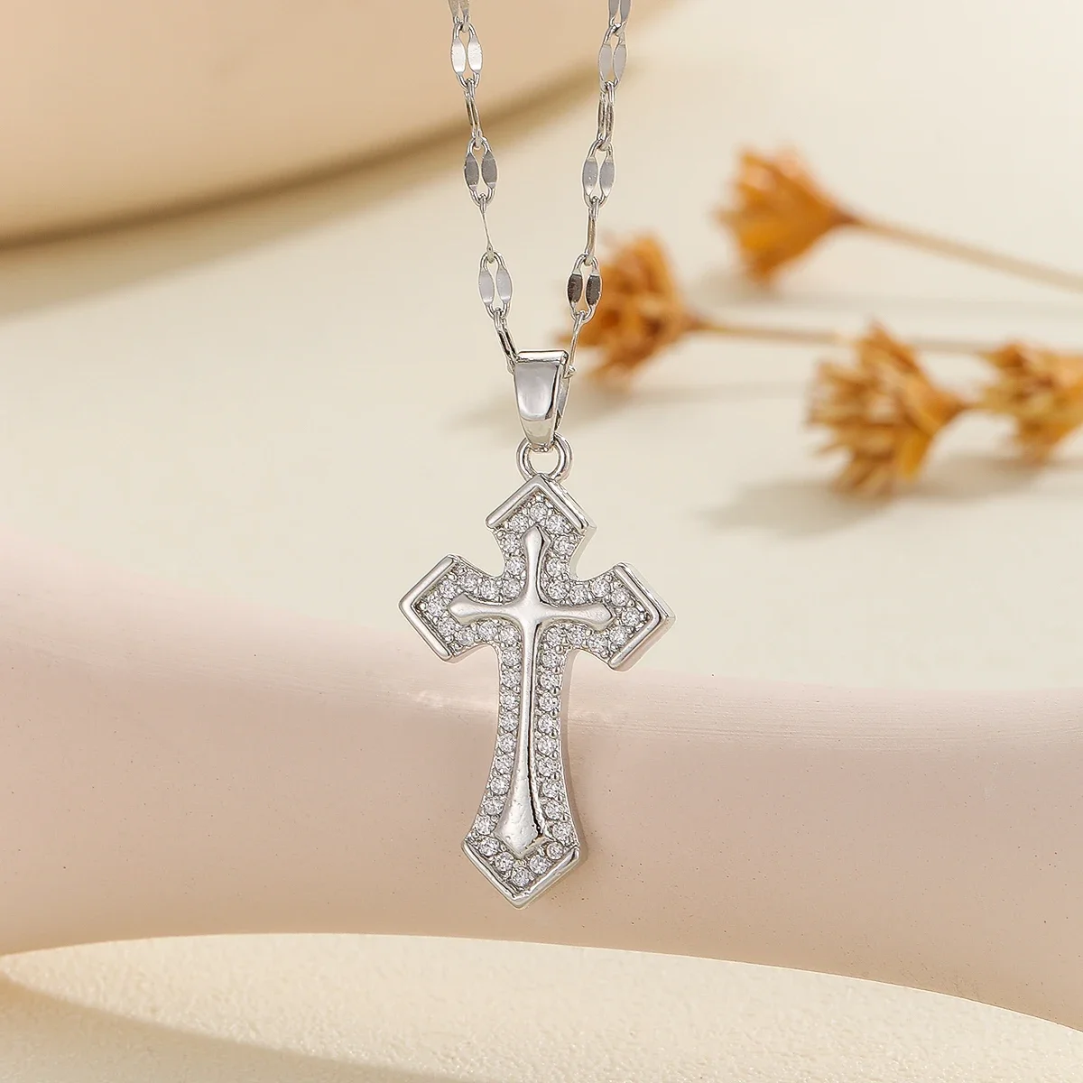 Popular New Classic Necklace Cross Pendant Copper Micro-Inlaid Gold-Plated Simple And Exquisite Clavicle Chain Necklace