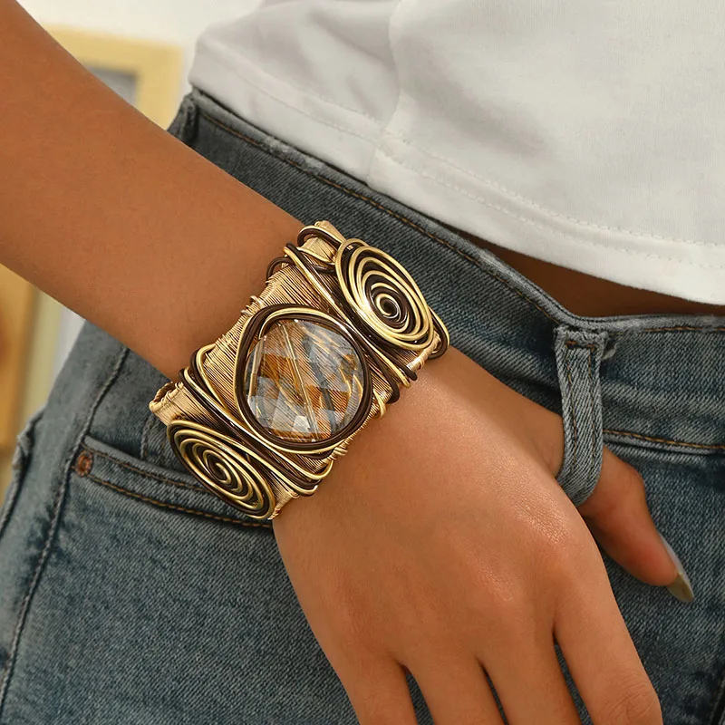 Exaggerated Metal Wire Winding Cuff Bangles Big Brown Rhinestone Heavy Metal Bracelet For Women Personality Jewelry Gifts