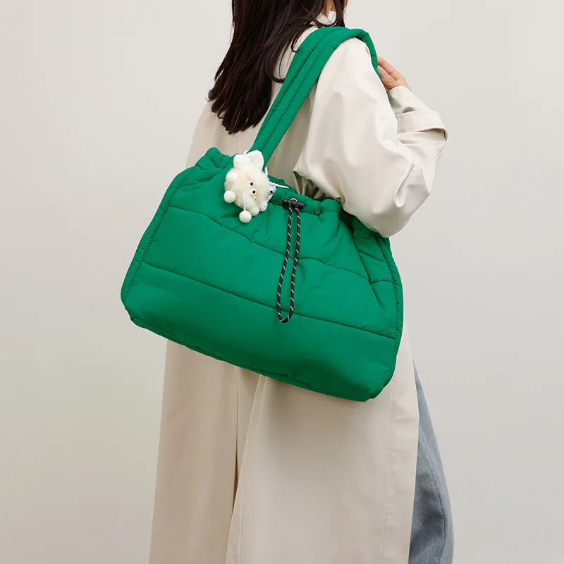 حقيبة نسائية ذات مقبض علوي سعة كبيرة مبطنة حقيبة تخزين شتوية عصرية غير رسمية حقيبة سفر مريحة ومتعددة الاستخدامات