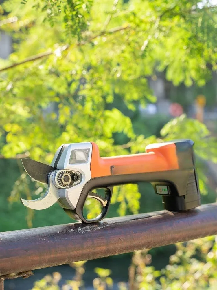 

Electric pruning shears imported lithium battery garden fruit tree electric shears