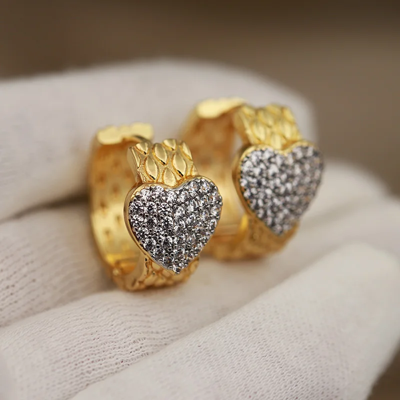 جديد البصر تصميم كريستال القلب وأقراط للنساء أزياء العلامة التجارية والمجوهرات الأقراط الكلاسيكية هدية