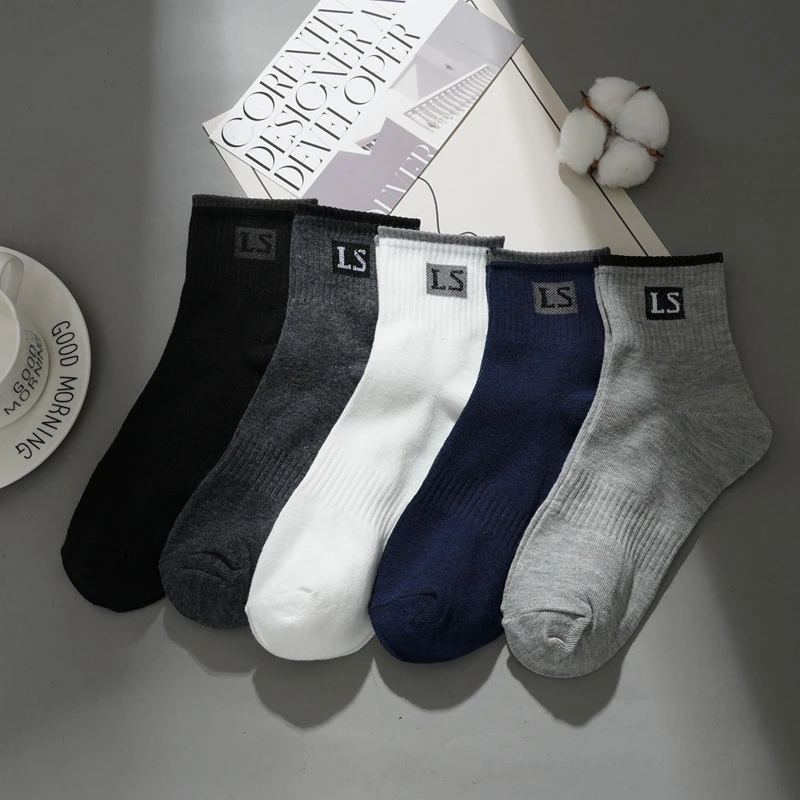 3 Pairs/Lot Men's Breathable Sweat Wicking Sports Socks Simple Versatile Casual Business Socks Male Daily Wear Mid Calf Socks
