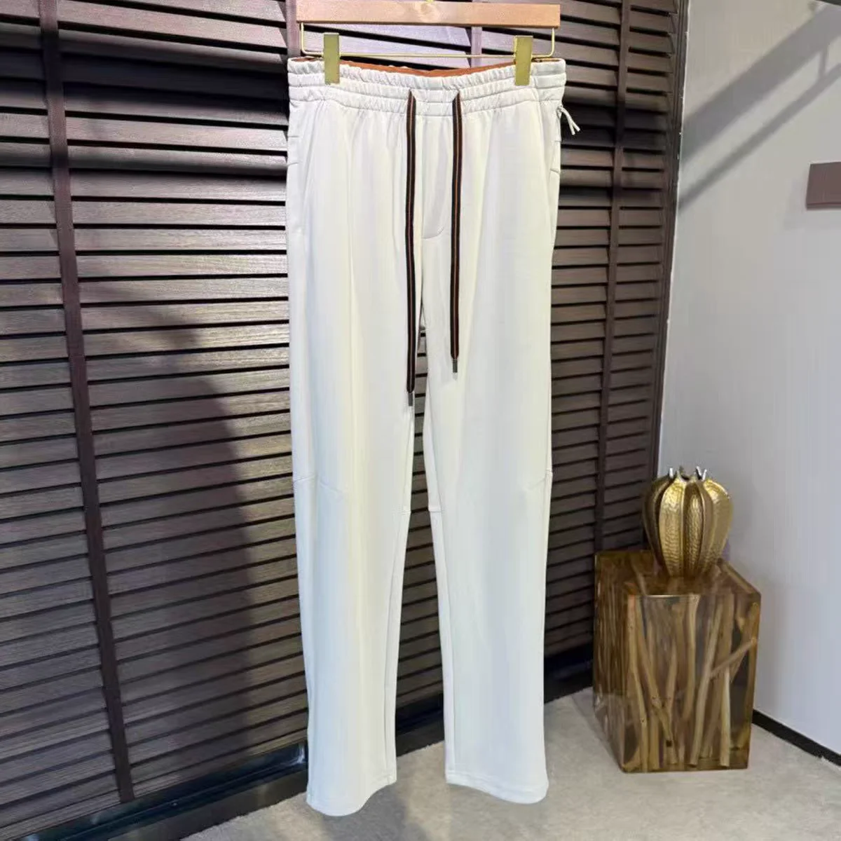 

Faionable Embroidered Letter Busin Dstring Sports Running Pants Men's Casual Pants Autumn Winter New Arrival