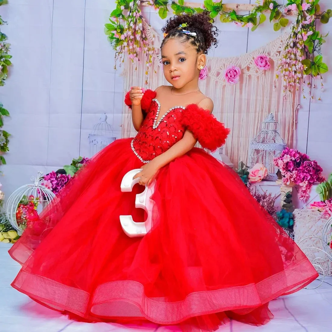 Red Flower Girl Dresses Kids Birthday Dresses Off Shoulder Sequins Ruffles Tiered Tulle First Communion Ball Gowns for Wedding