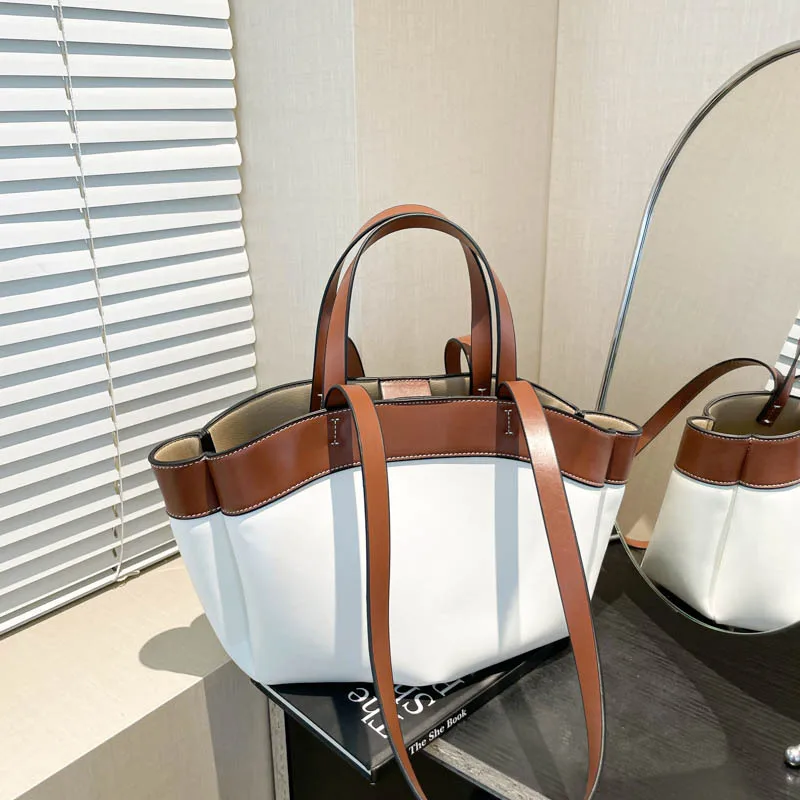 

Large Capacity Canvas Splicing PU Tote Bags for Women 2026 New Fashion Commuting Shopping Shoulder Bag with Inner Pocket