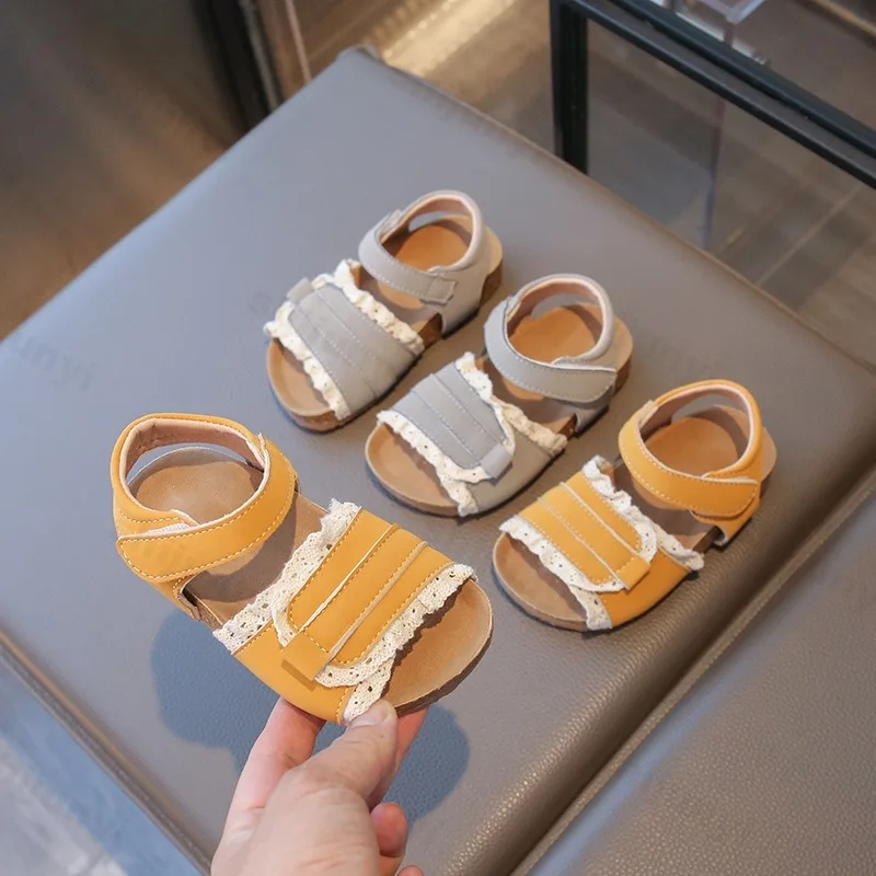 

Girls' Lace Design Fashion Casual Sandals 2025 Summer New Children's Open Toes Comfortable Princess Shoes Soft Soled Beach Flats