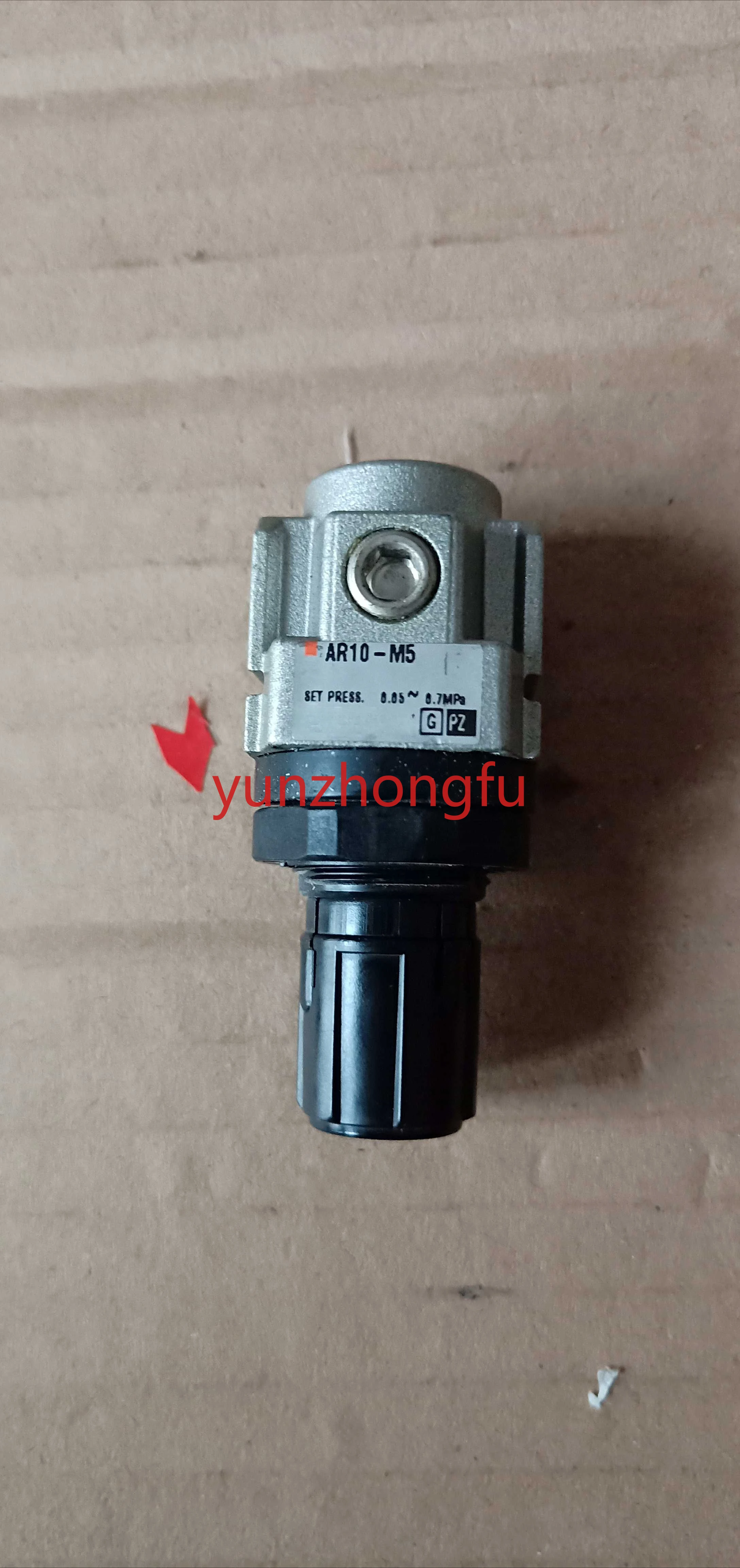 Pressure regulator, pressure reducing valve AR10-M5, without table and bracket