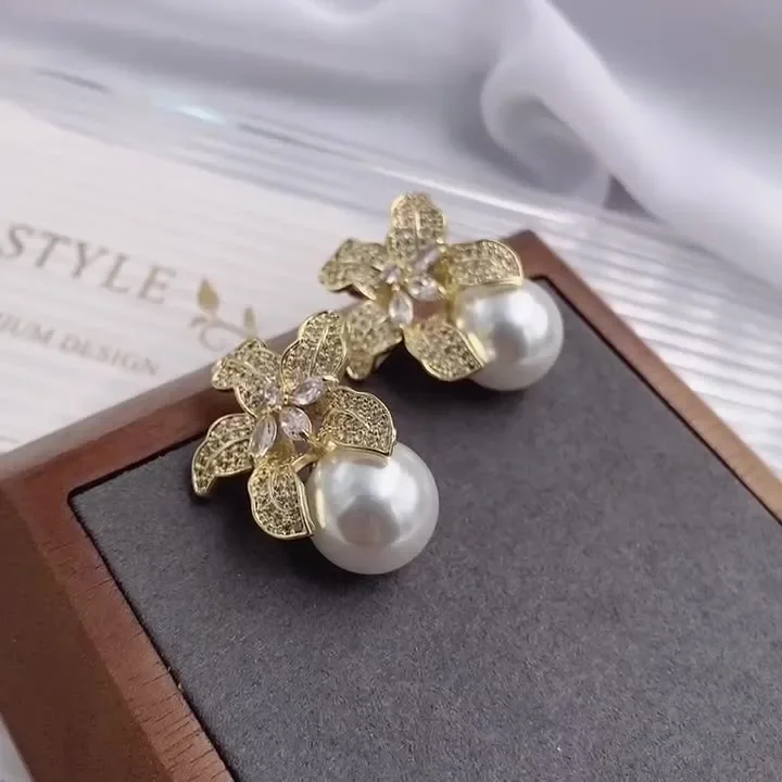 Trendy Gorgeous Flower Imitation Pearl Earrings Women Luxury Inlaid Sparkling CZ Stone Wedding Jewelry Gift  Earings for Women