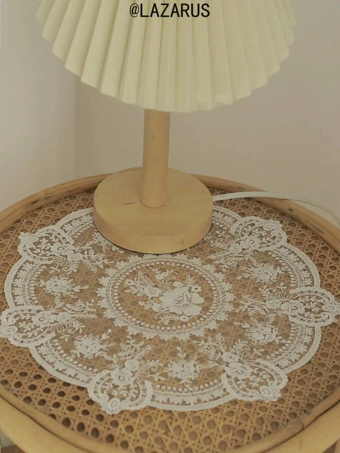 1PC Vintage Crochet Lace Tablecloth, Floral Pattern Bohemian Placemat, Heat Resistant Air Fryer Dust Cover, Home Decor Kitchen Table Mat