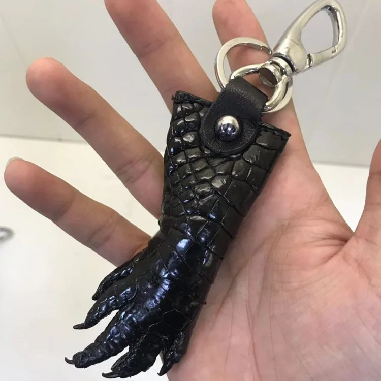 2022 New Crocodile Skin Claw Key Chain Genuine Leather Pendant Real Crocodile Front And Rear Claw Personalized Clasp Bag 45