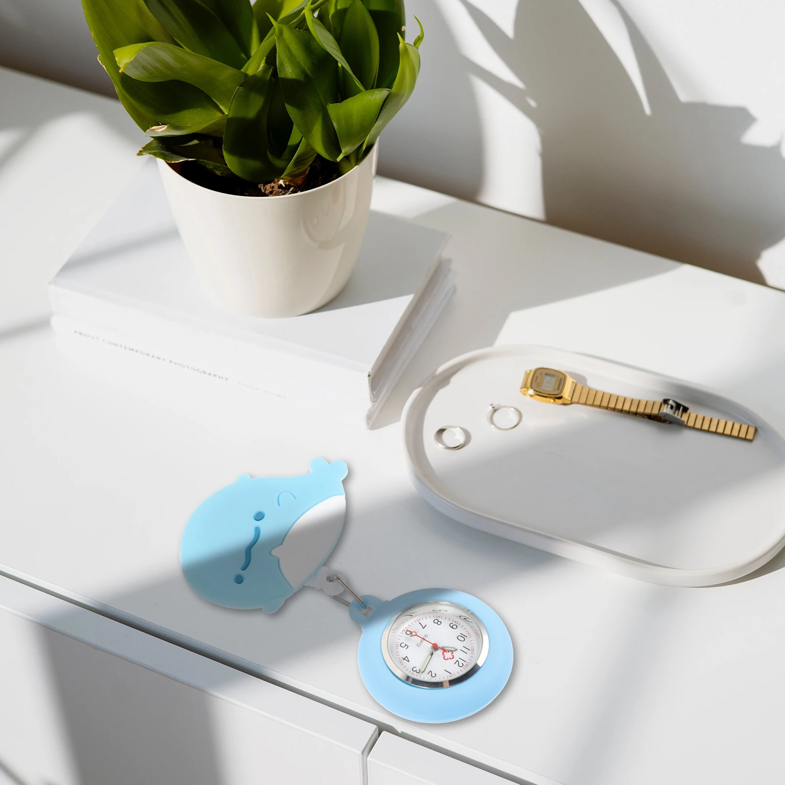 

Luminous Pocket For Women Nurses Clip On Retractable Fob Cartoon Digital Nurse Watch Medical Small Retractable