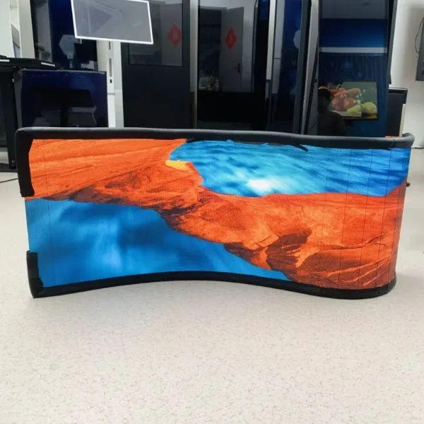

COB Led Roller Shutter Screen Ultra-Thin Portable Flexible Changes Shapes Magnetic and Wall Mounted Led Display for Exhibition