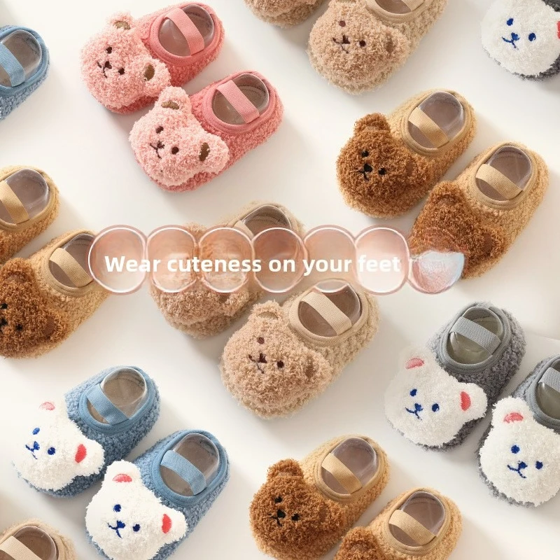 Sepatu Bayi Kaus Kaki Lantai Musim Gugur dan Musim Dingin Anak-anak Bulu Tebal Anti Selip Sol Lembut Balita Rumah Katun Murni Bayi Baru Lahir Lucu