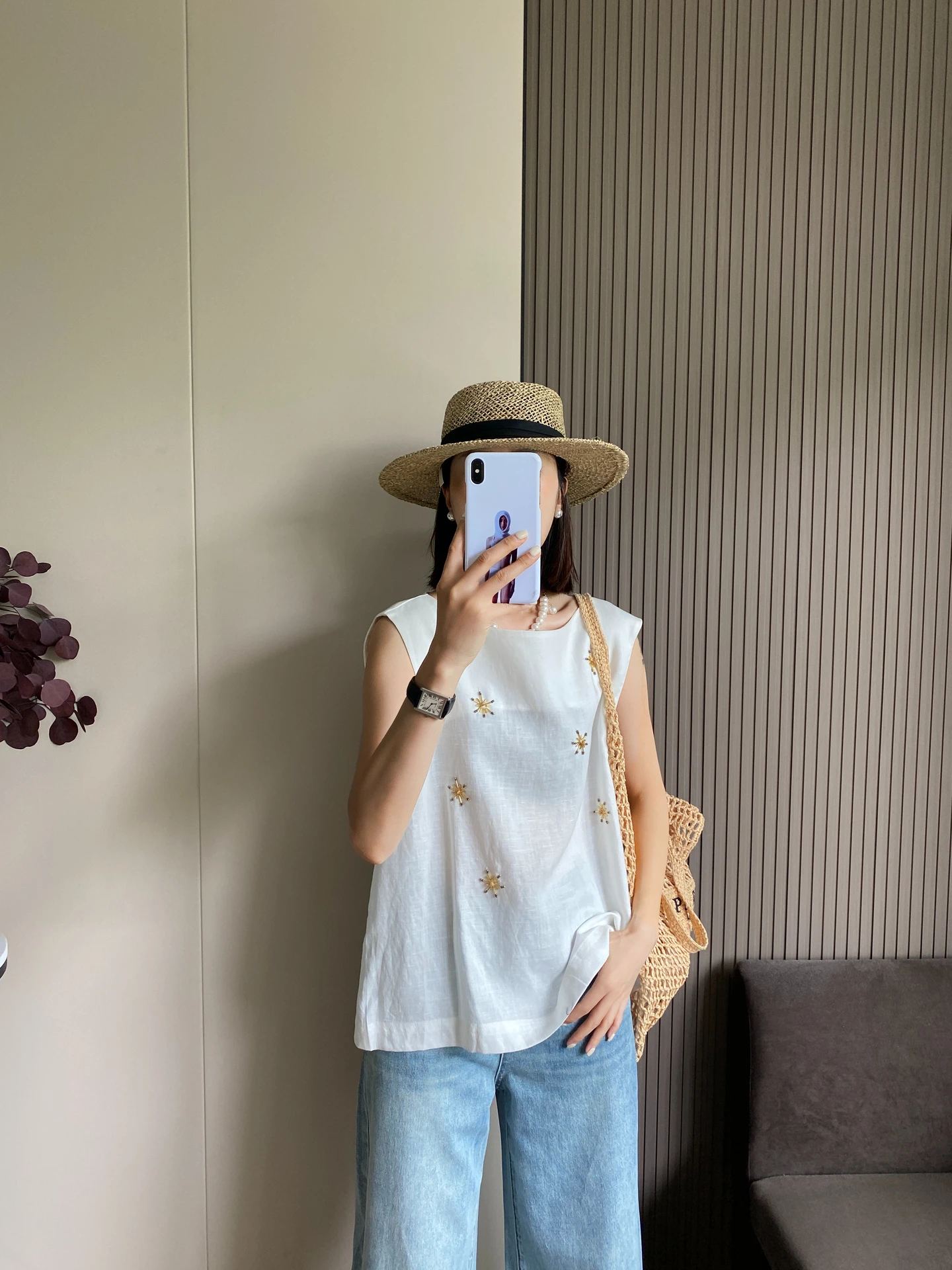 

Summer New Design Heavy Embellied Svel Women's irt Ba Hollow out Top Korean Sle Loose Fit Button Splice