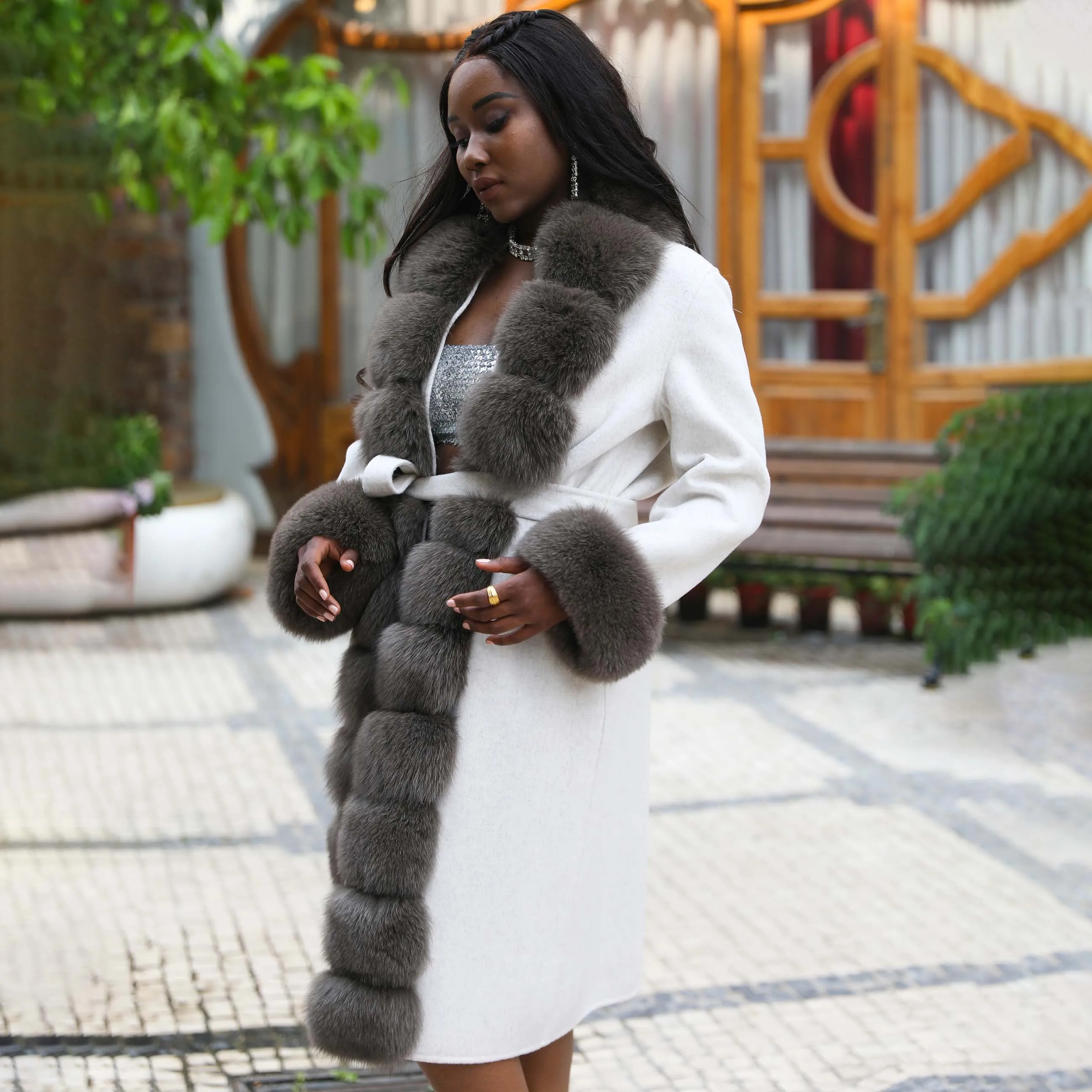 Natural Cashmere Wool Coat with Fox Fur Collar and Cuff, Luxury Lady Wool, Fast Shipping