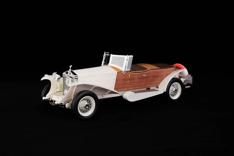 

CMF 1:18 For Rolls Phantom II Boat Tail Tourer White with Wood Decoration 1932 Resin Metal Static Car Model Toy Gift