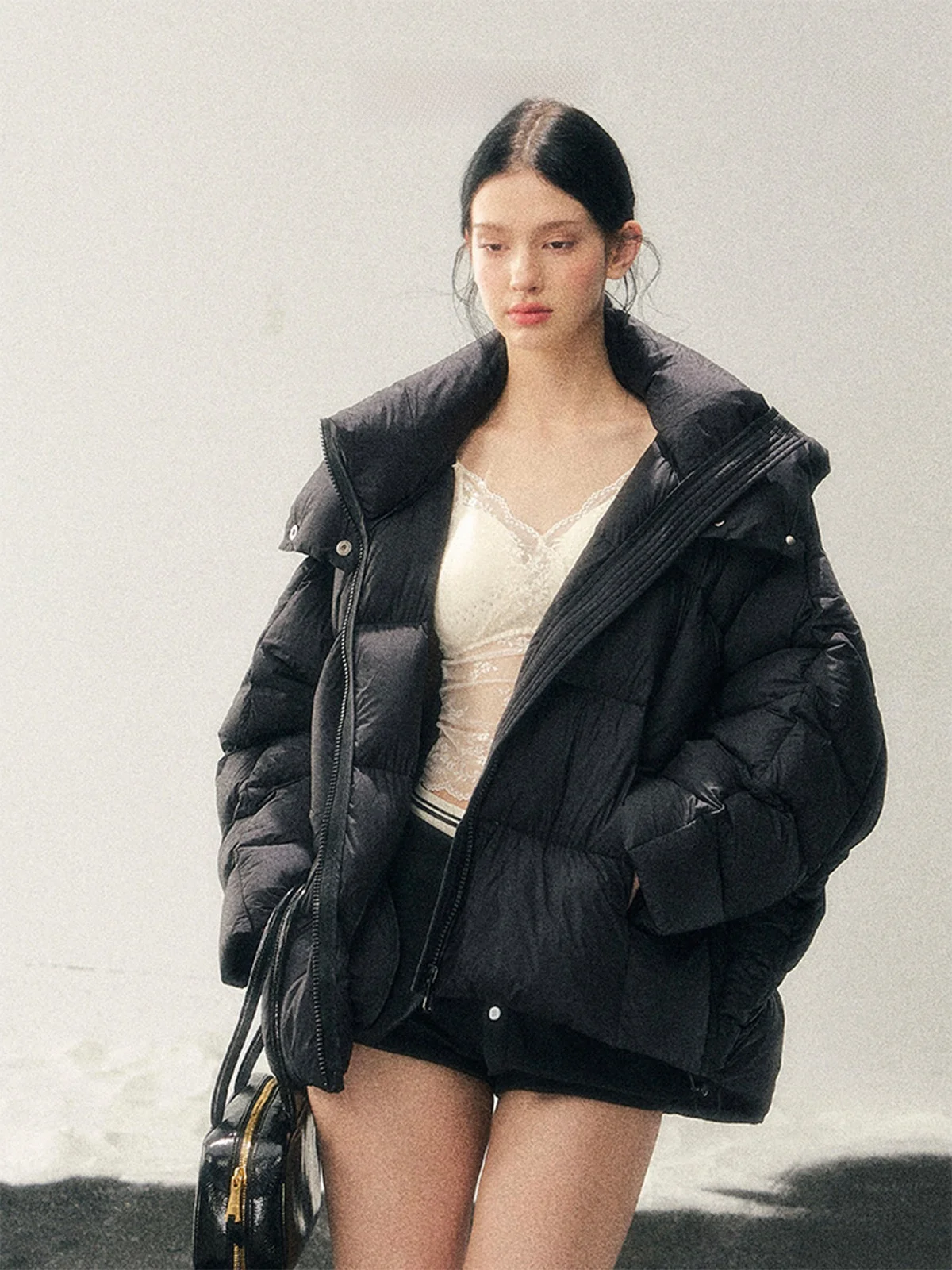 

Aomalm Thiened White Du down Puffer Jaet Women's Winter Warm Outerwear Bread Sle Coat Ele Loose Fit Nylon Fabric