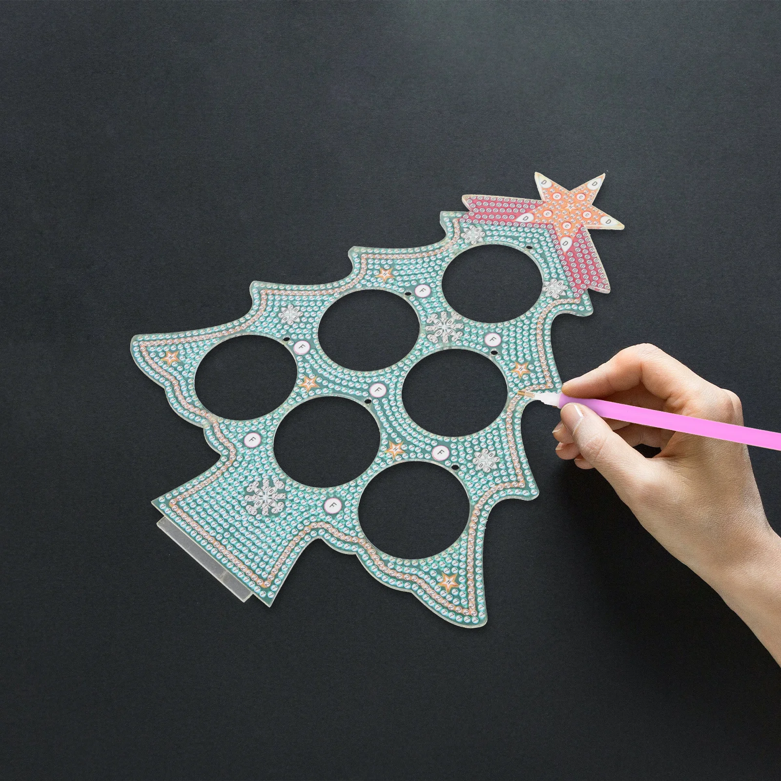 

1Set Diamond Embroidery DIY Kit Rich Colors Realistic Appearance Sturdy Materials Safe Practical Hands on Ability