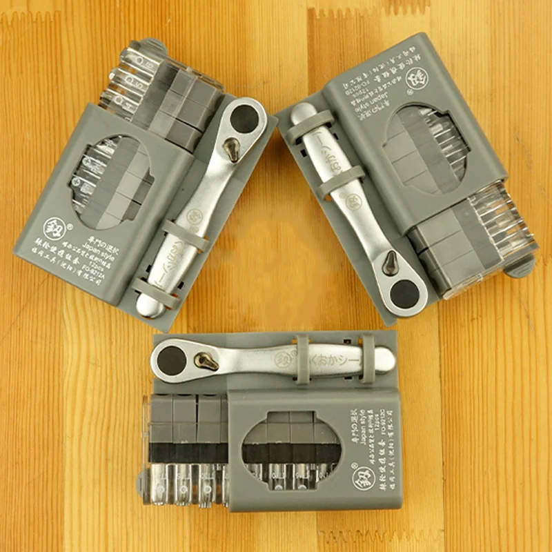 Xiaomi Mini Ratchet ประแจไขควงชุด Bit มัลติฟังก์ชั่นรูปพิเศษ Slotted Phillips ไขควงซ่อมแซมเครื่องมือคู่มือ