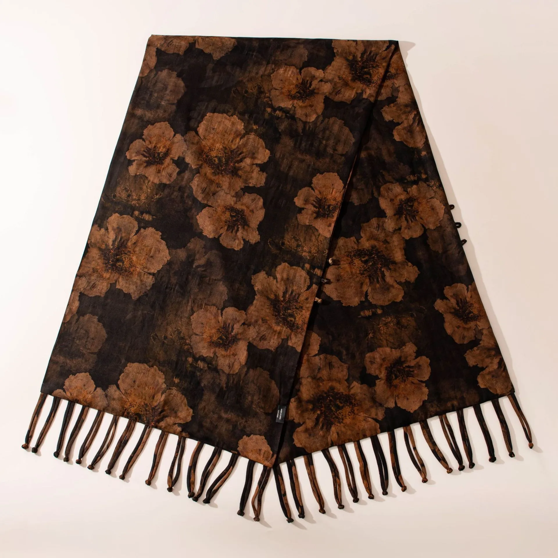 Chal con flecos de doble capa, estilo de alta gama, bufanda larga de seda con hilo Suro Fragrant Cloud, ideal para usar con vestido, caja de regalo de alta gama.