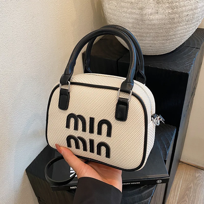 

2025 New Korean Style Crossbody Bag - Embroidered Letter Square Purse, Lightweight & Spacious, Perfect for Work/Travel