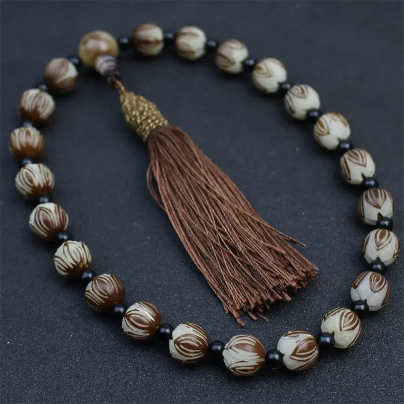 Carving Lotus Flower Root Tibetan Buddhism Prayer Beads (Car Adornment)  Jewelry