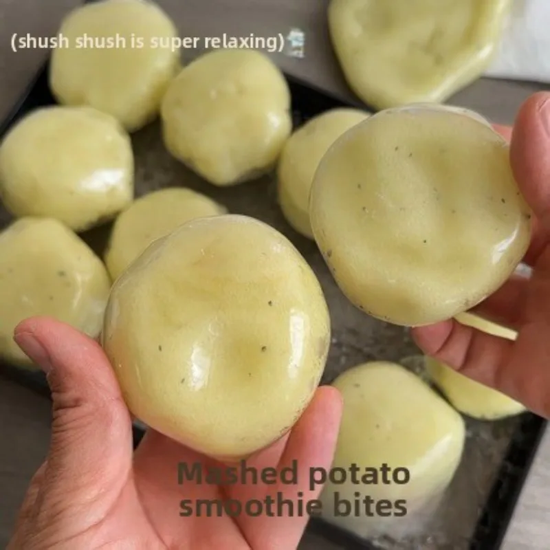 

Novelty Food Shaped Squeeze Toy, Crinkly Mashed Potato Ice Sand Ball for Anxiety Relief
