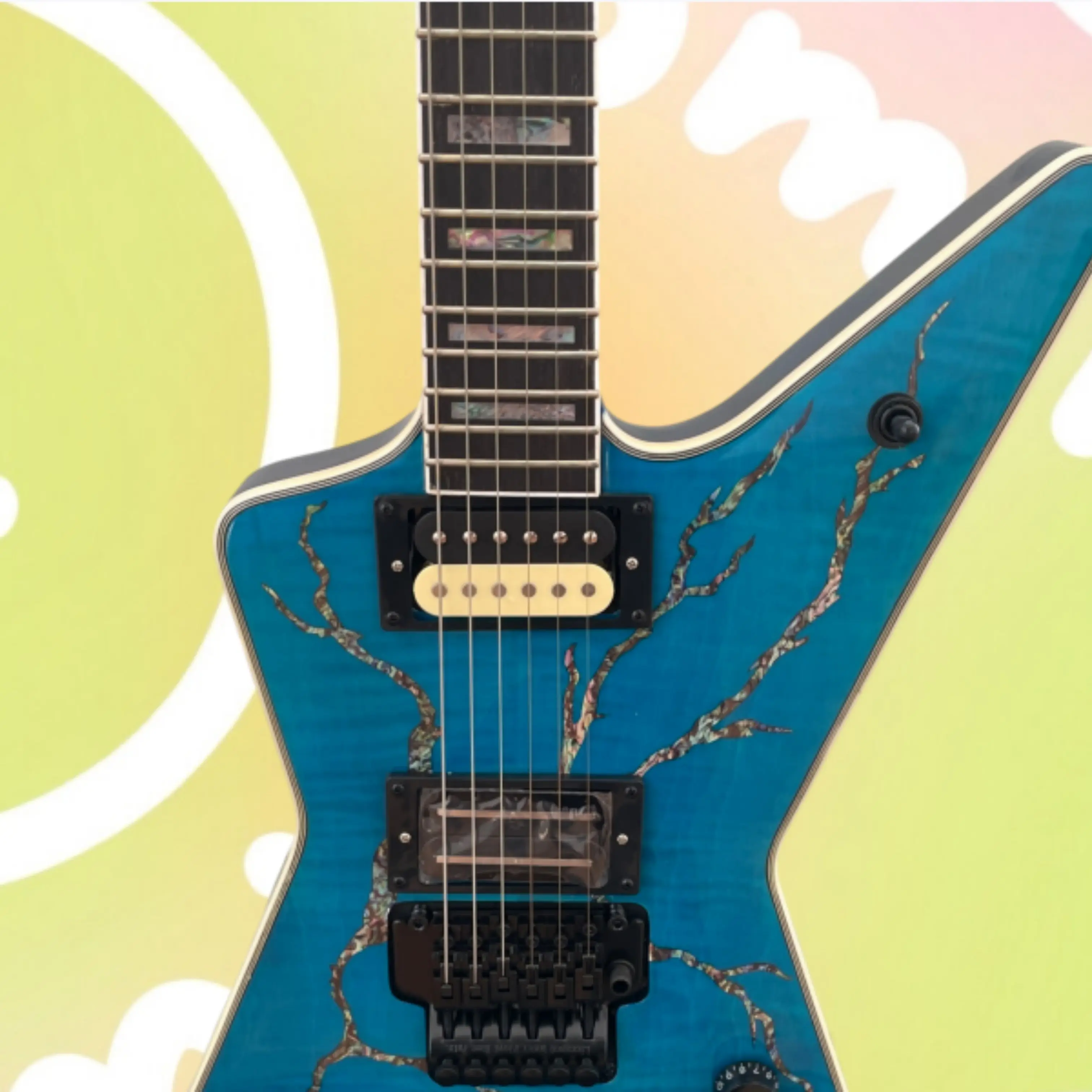 Blue 6-String Electric Guitar, Colorful Lightning Mahogany Body, Black Vibrato Bridge Guitars,Stylish Stage Performance Guitarra