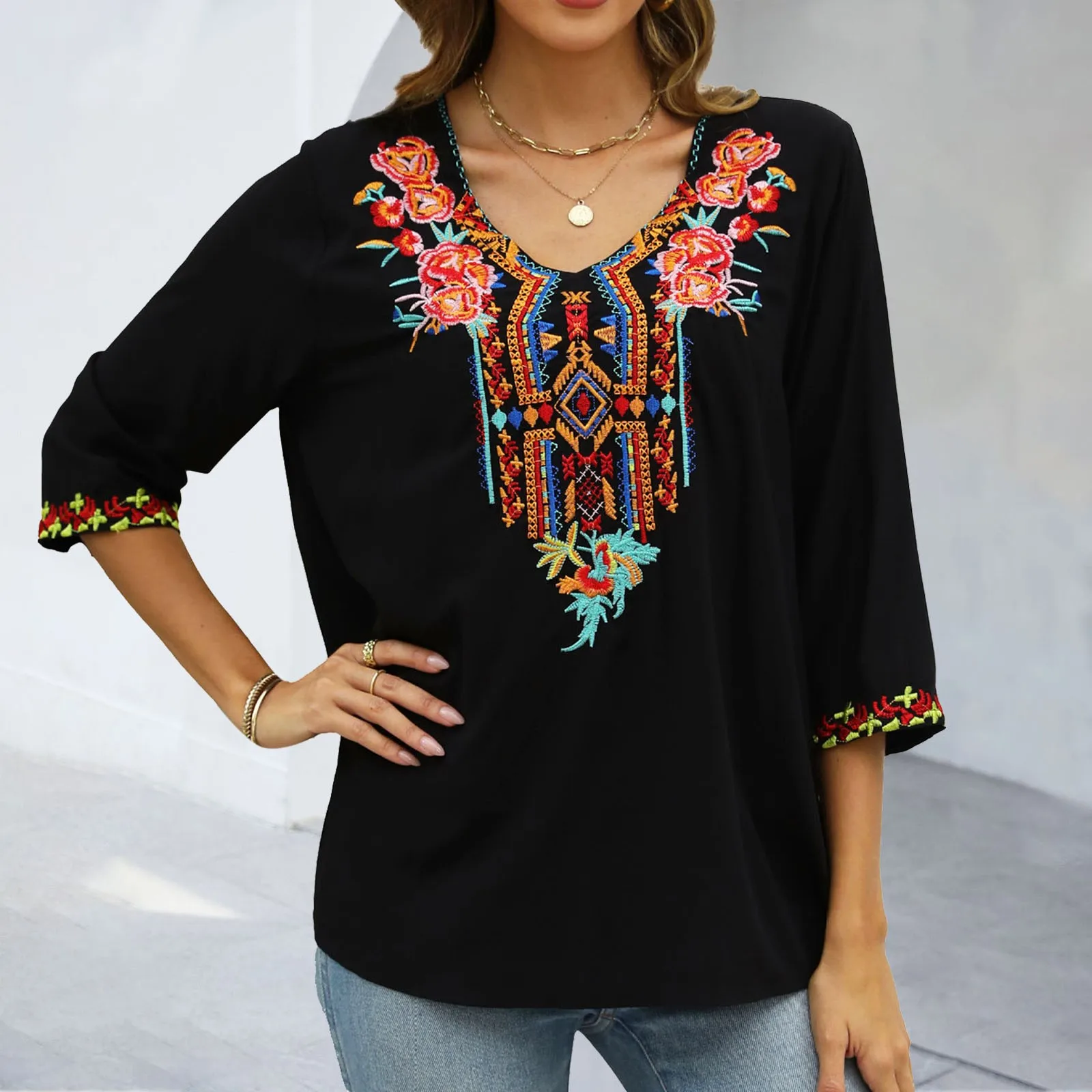 Women\'s Mexican Embroidered Tops Bohemian Style V-neck Peasant Summer Half Sleeve Shirt Boho Tunic Blouses Hippie Clothes Female