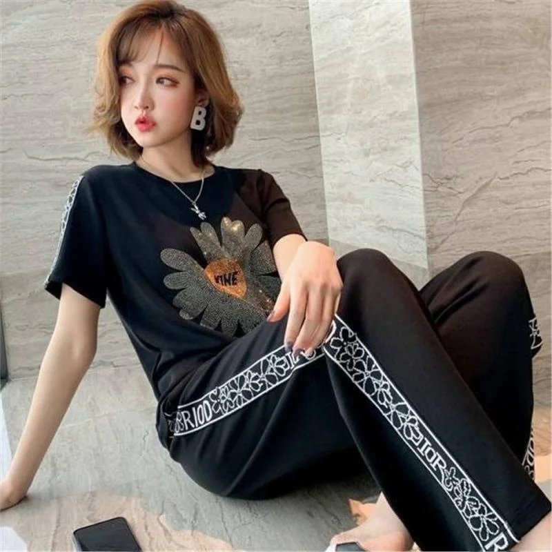 

Fashionable Summer Sportswear Set Women's Loose Short Sleeve Diamond-Embellished Casual Outfit Two-Piece Trendy Long Pants