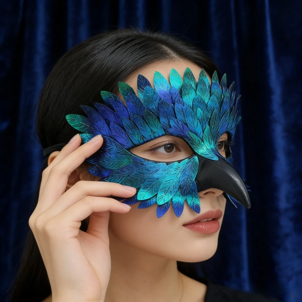 قناع طبيب الطاعون الملحمي الداكن، قناع نصف وجه منقار الطيور للهالوين، زخرفة الريش الأسود