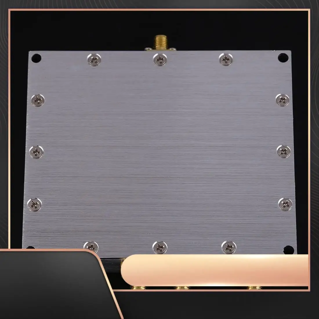 

4 Way SMA Power Splitter 380Mhz-2500Mhz,SMA Female Power Divider Signal Cable Splitter Female Divider