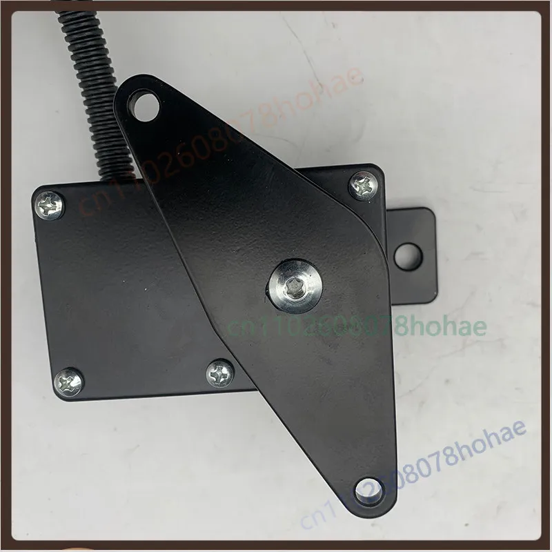 Remote Electronic Throttle Accelerator For Auman Concrete Mixer Tank Truck H0118040001A0 PTO Rear‑mount Throttle Sensor