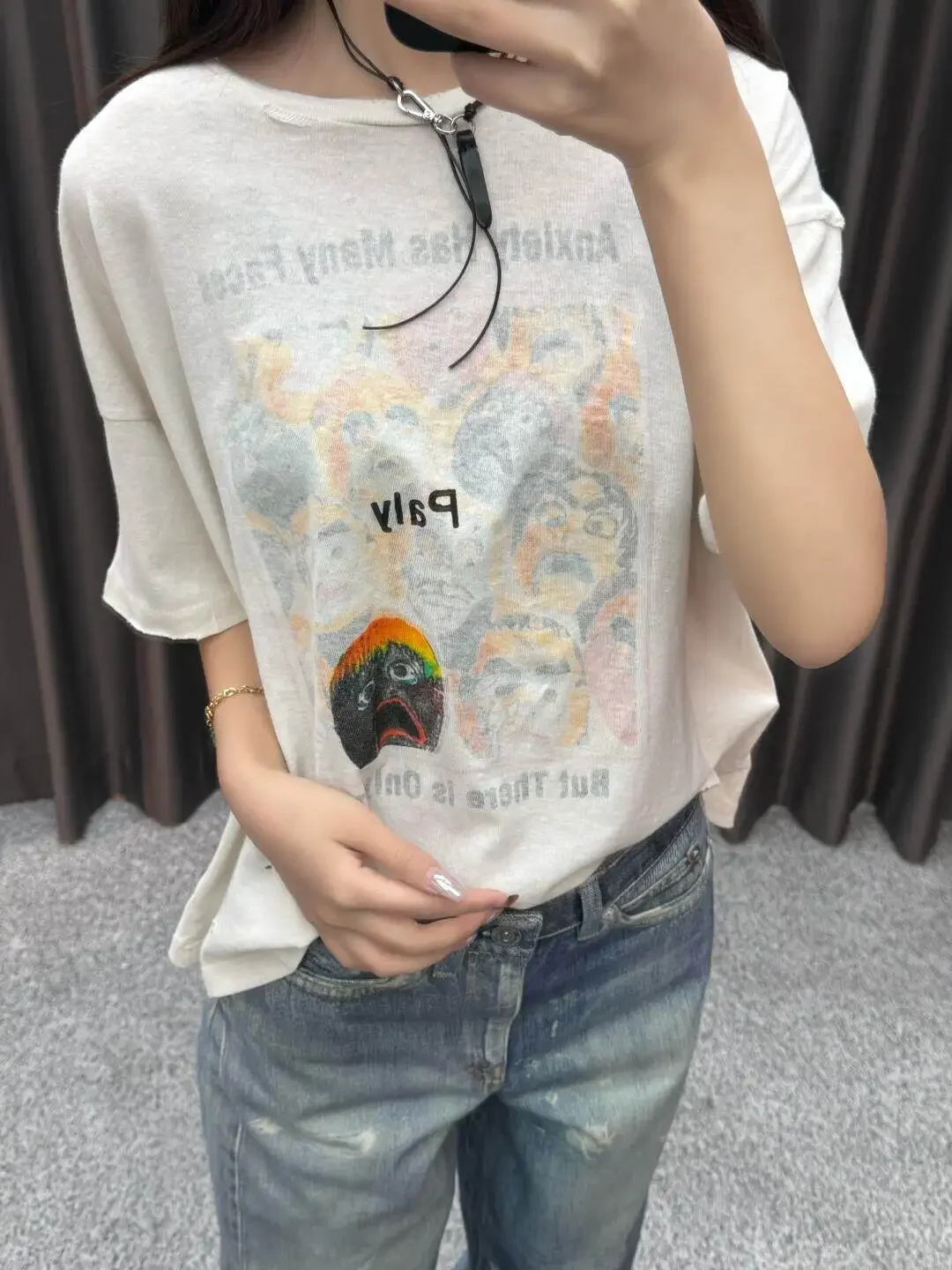 Paly Hollywood Anxious Face Print Reversible Distressed Boxy Short-Sleeve T-Shirt