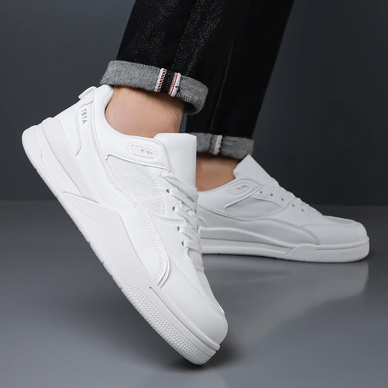 2026 New Spring Autumn Thick‑soled Sneakers Versatile Casual Couple Lightweight Board Shoes Non‑slip Wear‑resistant Chunky Shoes
