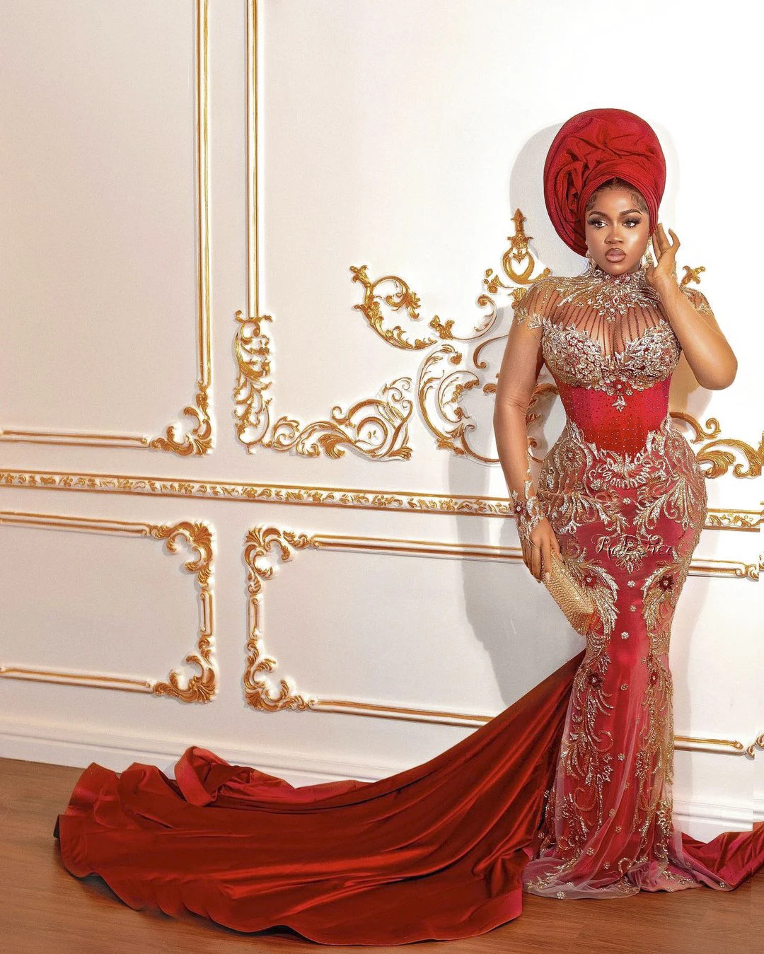 

African Women's Red Mermaid Bridal Dresses Appliques Formal Evening Gowns Long Beaded Dubai Wedding Reception robe de mariée