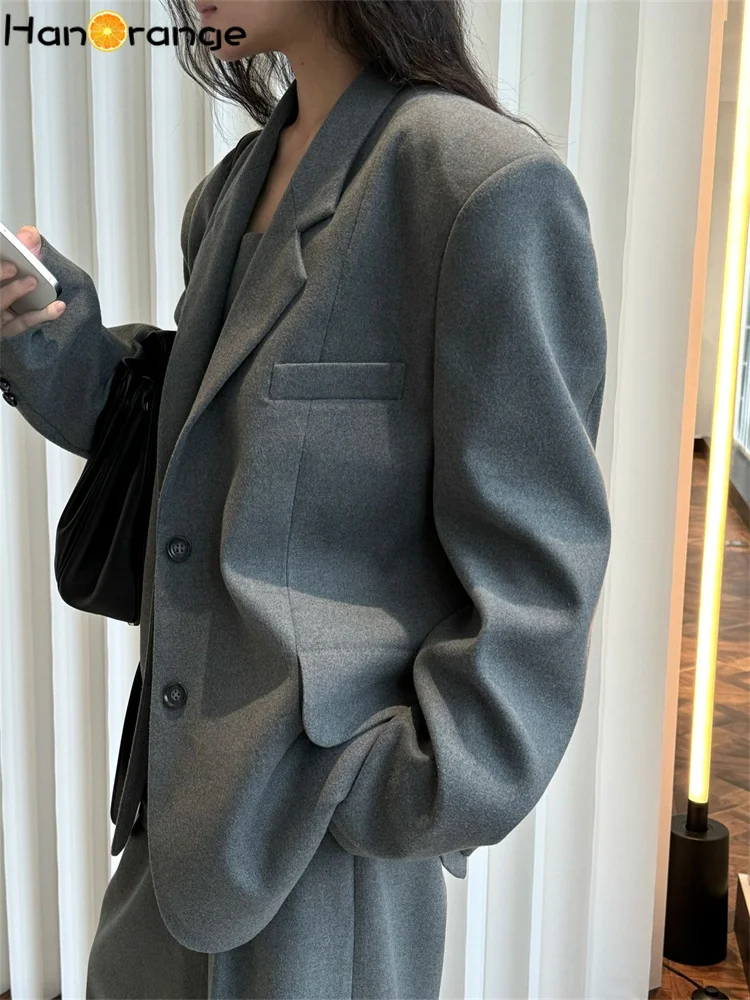 HanOrange 2025 Spring Wide Shoulder Shaped Suit Jacket Women Simple Relaxation Casual Coat Blazer Mixed Gray/Light Khaki