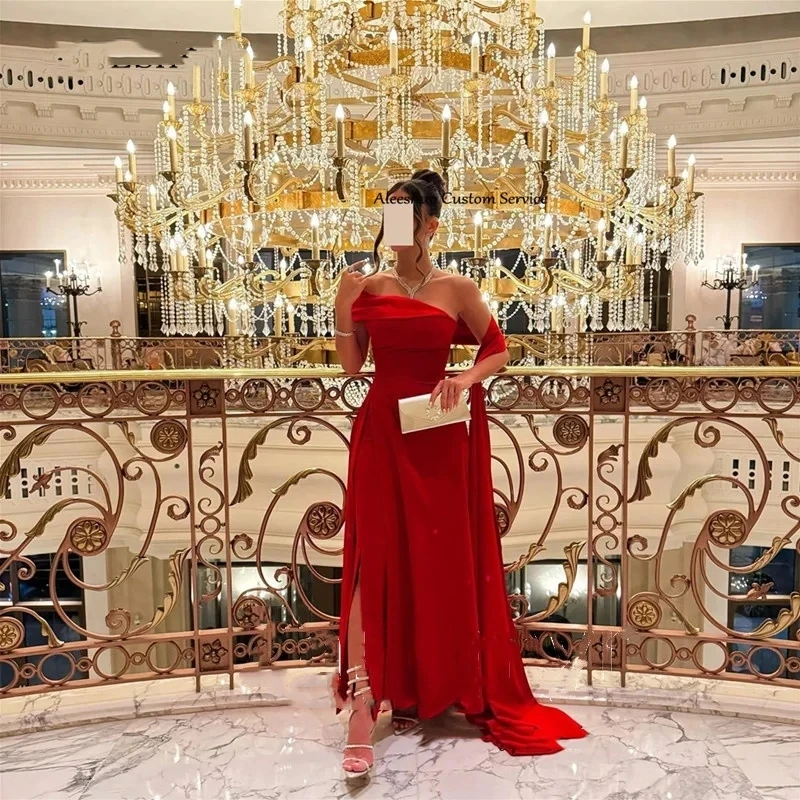 A-Line Red Satin Long Prom Dress Pleated Off The Shoulder Evening Dress High Side Slit Party Dress Gowns Saudi Arabia 2024