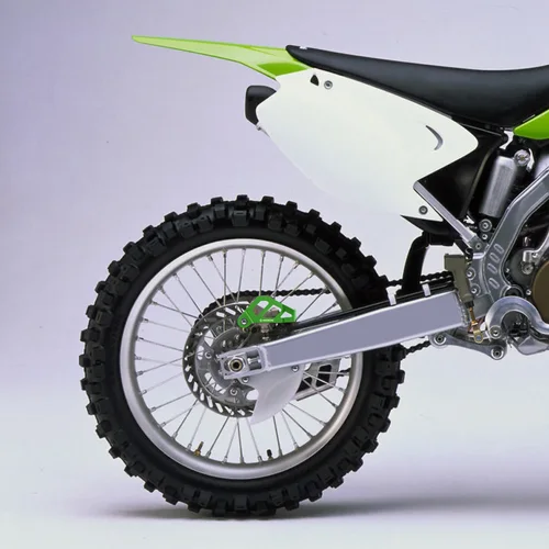 Imagen 2 del producto NICECNC para Kawasaki KX125 KX250 KX500 1994-2002 protector de pinza trasera de aluminio KDX200 KDX200R KLX300R KLX250SF KLX250S KLX250