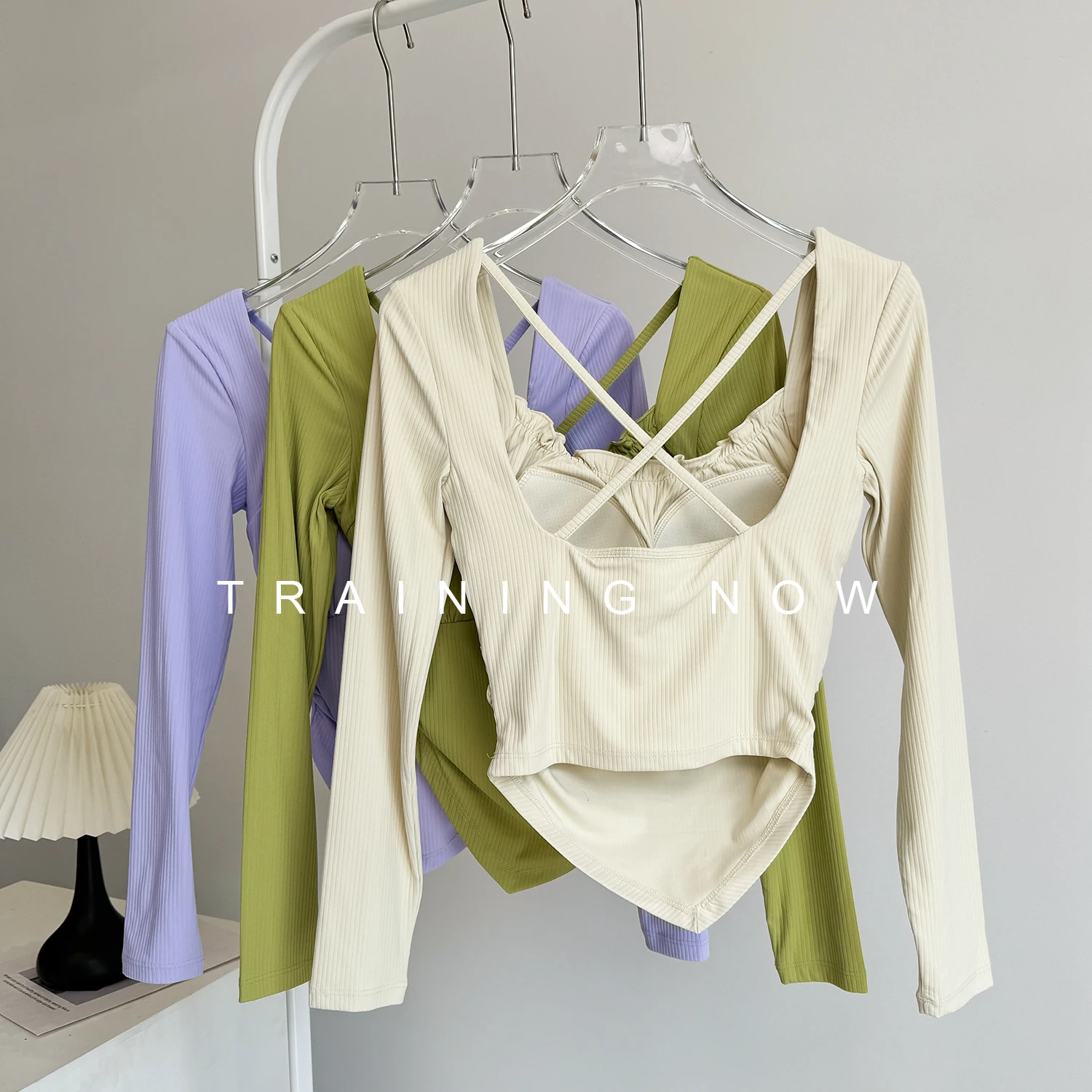 

Pilates yoga clothing with chest pad long-sleeved women's tight-fitting slimming back fitness clothing running training sports