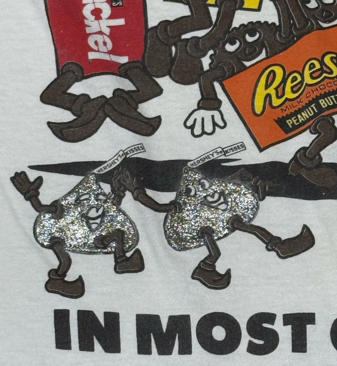 تي شيرت كلاسيكي من الثمانينيات هيرشي كاندي بغرزة واحدة مقاس كبير قبلات الشوكولاتة #3