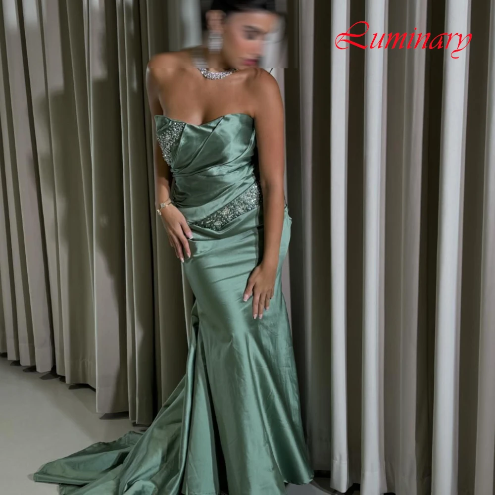 맞춤형 클래식 Strapless 새틴 이브닝 드레스 절묘한 크리스탈 댄스 파티 드레스 기질 스윕 기차 특별 행사 가운
