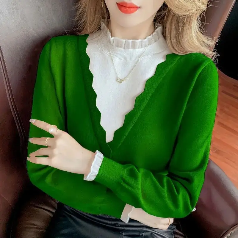 2022 Autumn Knitted Sweater Fake Two Piece Splicing Bottom Women\'s Long Sleeve Top Fashionable Versatile and Stylish