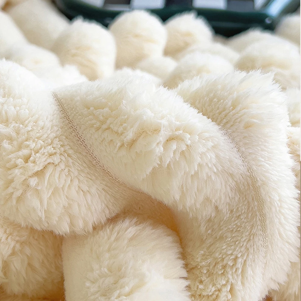 Coperta in peluche coniglio lenzuolo addensato coperta in pile corallo autunno caldo copridivano per ufficio confortevole antistatico