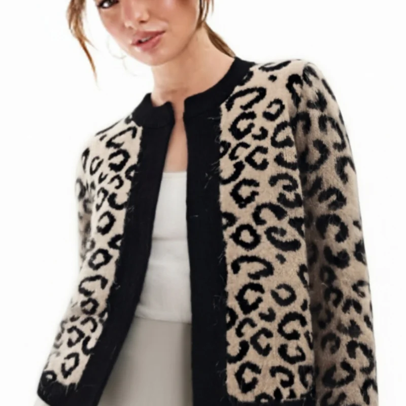 

High-Street Elegant Casual Women's Animal Print Jacquard Knit Jacket – 2025 Autumn/Winter New Collection