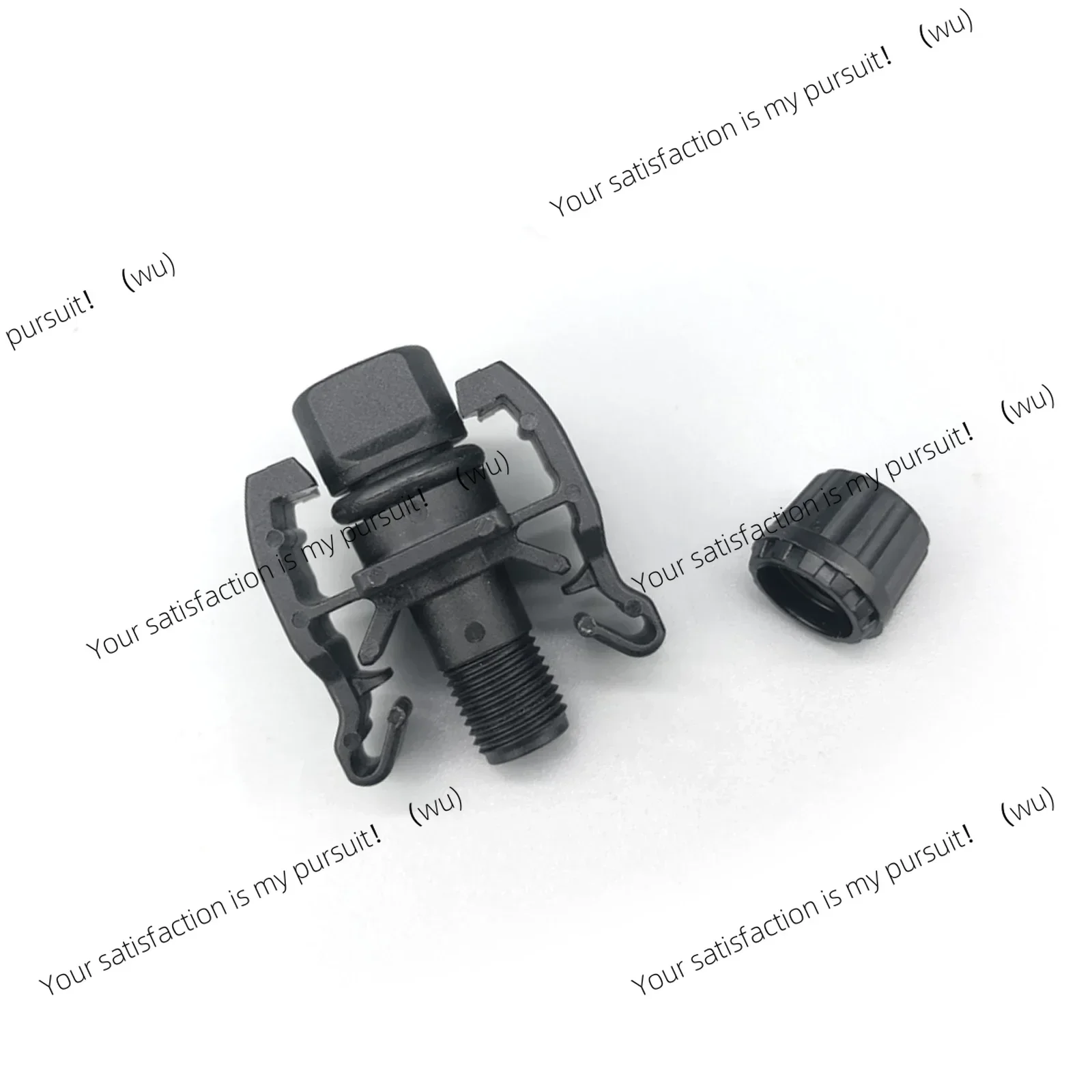 For Ford Car Auto Expansion Water Tank Return Hose Connector C1B18C362AA 1791975 C1BZ-8C362-A For Ford Automotive Accessories