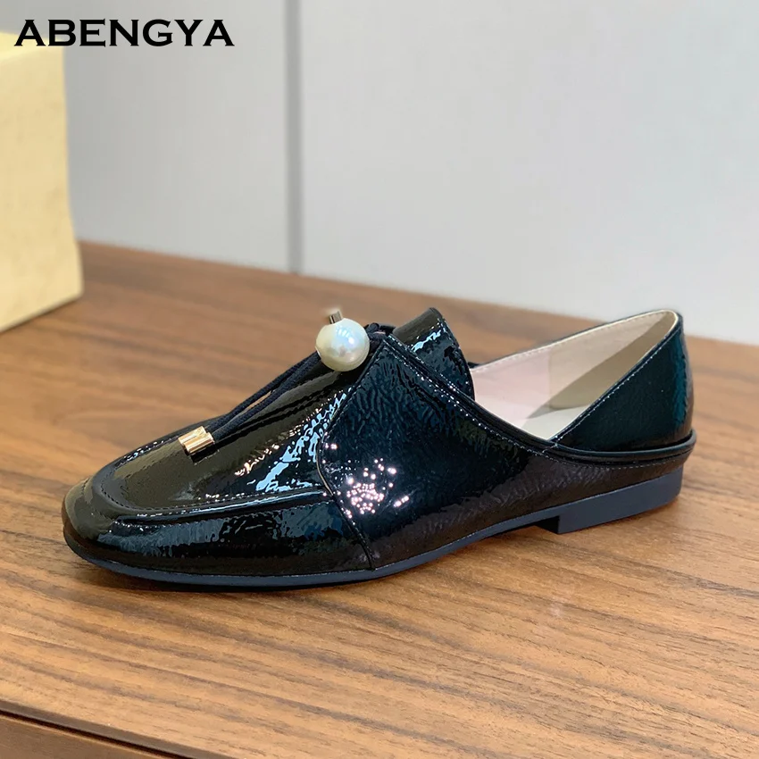 

Hot Sale Black Leather Flat Loafers Shoes Woman Round Toe Designer Mules Dress Shoes Autumn Party Walking Shoes Woman