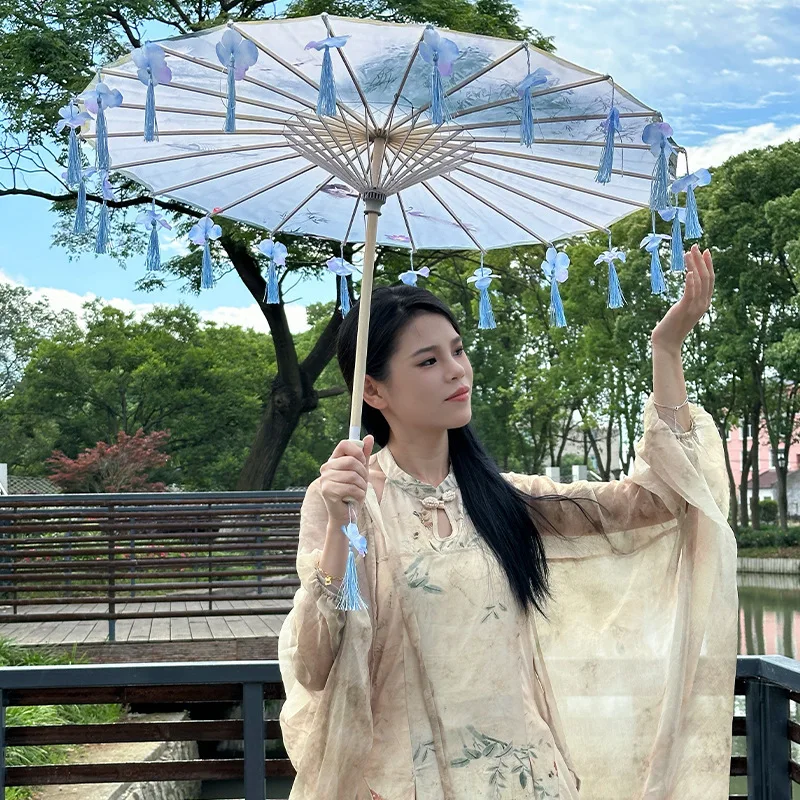 Paraguas de papel encerado con borlas y pétalos, para fotografía, danza, estilo Cheongsam, accesorio Hanfu, disfraz antiguo, sombrilla, parasol