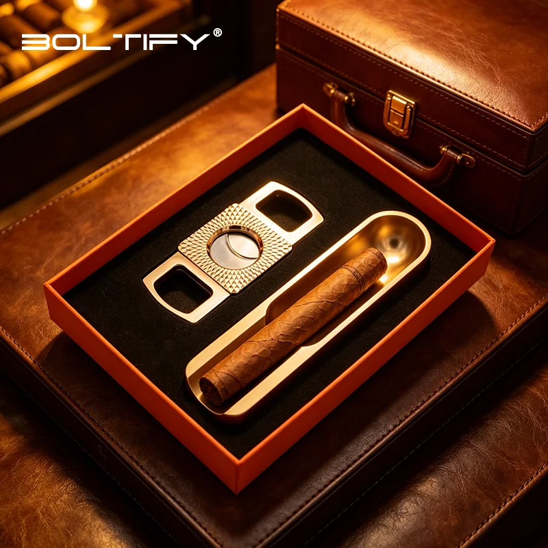 

Metal aluminum cigar ashtray + cigar cutter set - high-end gift - cigar accessories
